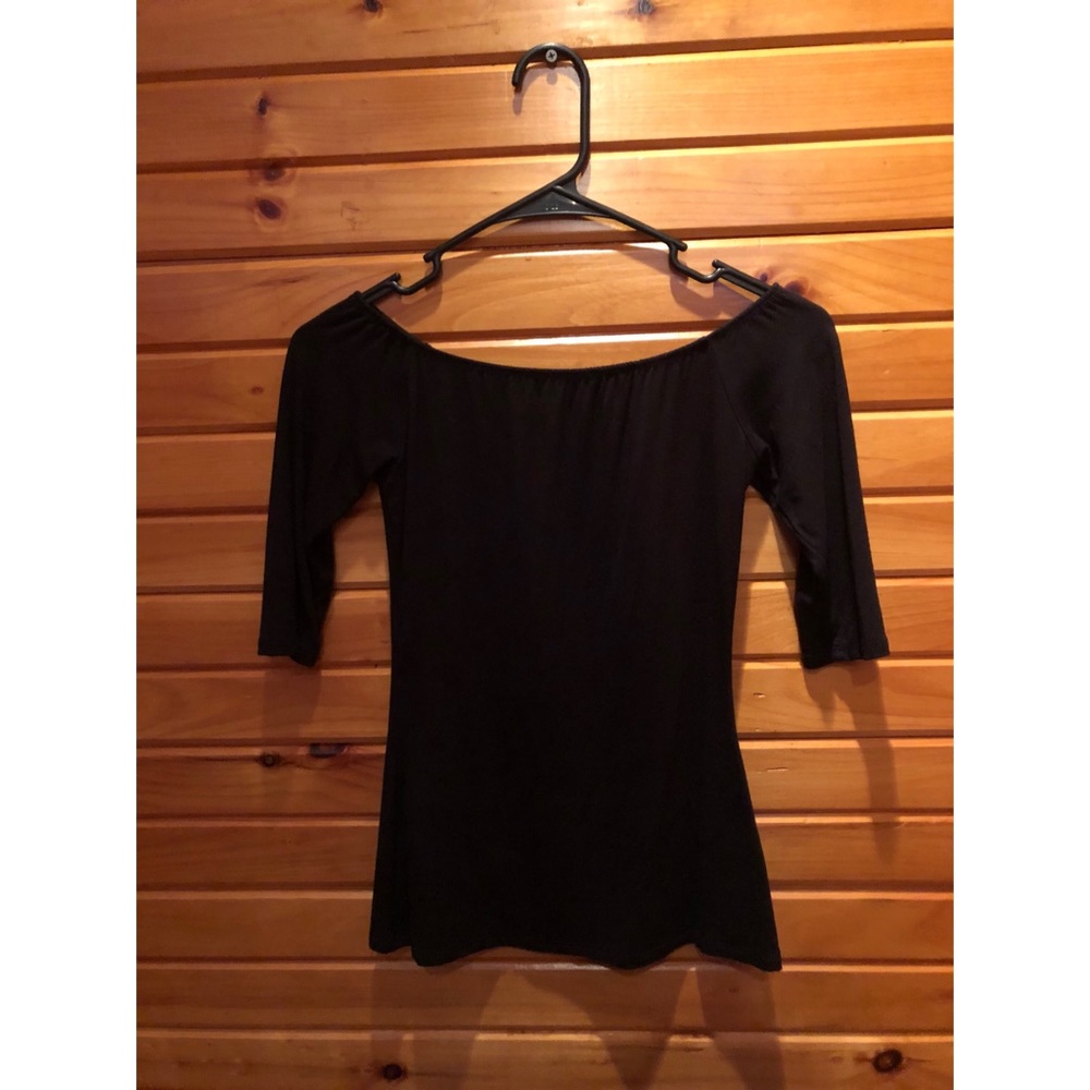 Lulu’s Black off the shoulder top